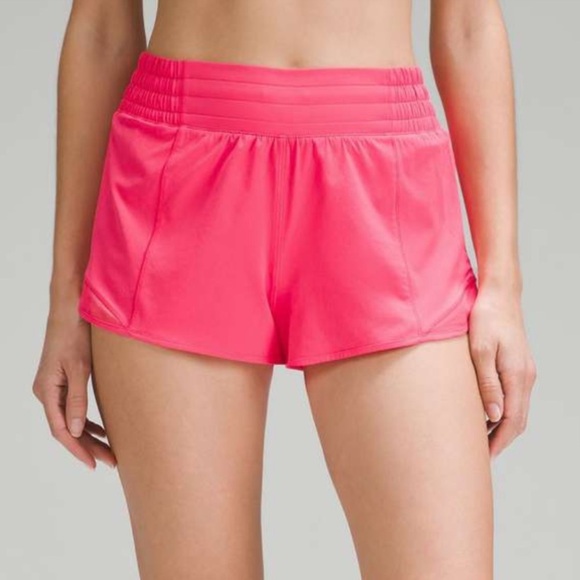 Lululemon Hotty Hot High-Rise Lined Short 2.5"
Lip Gloss | size 6 - Picture 1 of 10